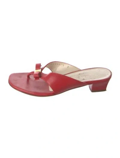 Pre-owned Ferragamo Leather Bow Accents Flip Flops In Red