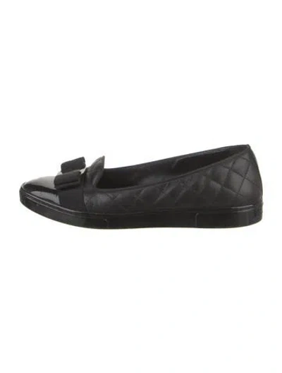 Pre-owned Ferragamo Leather Bow Accents Loafers In Black