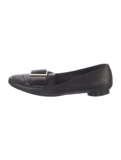 Pre-owned Ferragamo Leather Bow Accents Loafers In Black