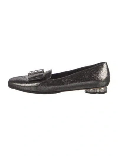 Pre-owned Ferragamo Leather Bow Accents Loafers In Gray