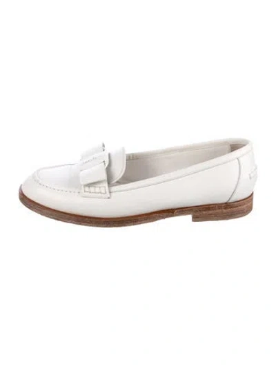 Pre-owned Ferragamo Leather Bow Accents Loafers In White