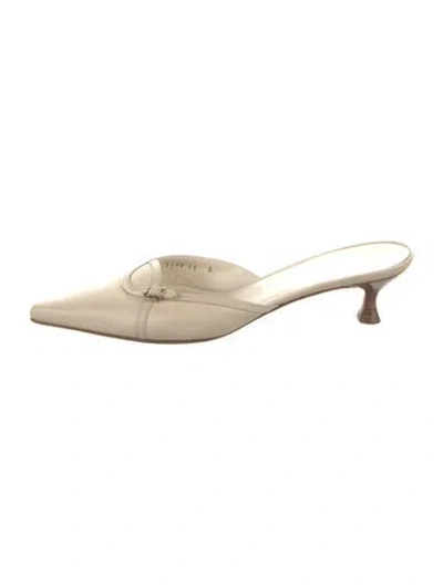Pre-owned Ferragamo Leather Bow Accents Mules In Neutral