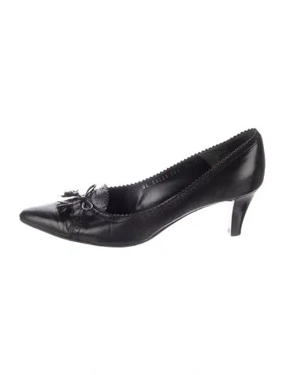 Pre-owned Ferragamo Leather Bow Accents Pumps In Black