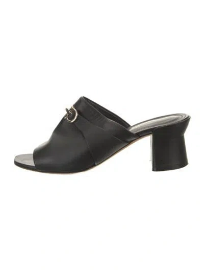 Pre-owned Ferragamo Leather Bow Accents Slides In Black
