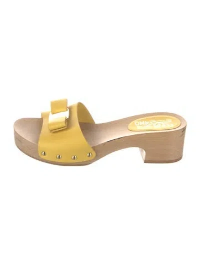 Pre-owned Ferragamo Leather Bow Accents Slides In Yellow