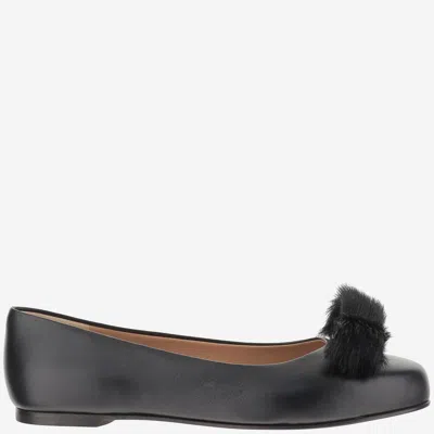 Ferragamo Leather Bow Ballet Flats In Black