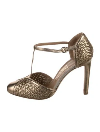 Pre-owned Ferragamo Leather Braided Accents T-strap Pumps W/ Tags