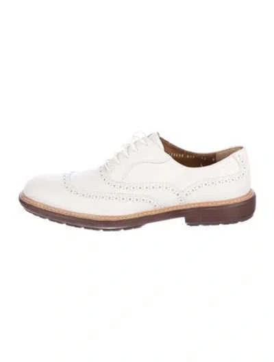 Pre-owned Ferragamo Leather Brogues In Neutral