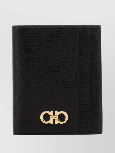 Ferragamo Leather Card Holder Gold-tone Hardware In Black