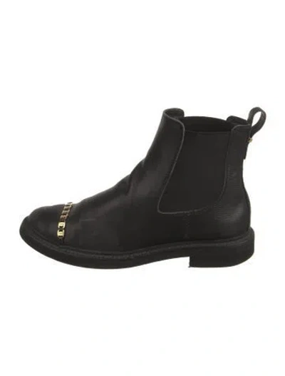 Pre-owned Ferragamo Leather Chain-link Accents Chelsea Boots In Black