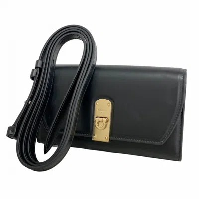 Pre-owned Ferragamo Leather Chain/shoulder Wallet () In Black