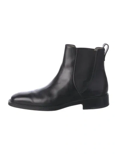 Pre-owned Ferragamo Leather Chelsea Boots In Black