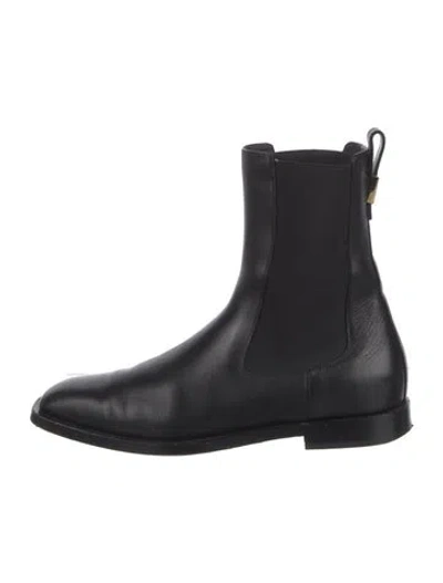 Pre-owned Ferragamo Leather Chelsea Boots In Black