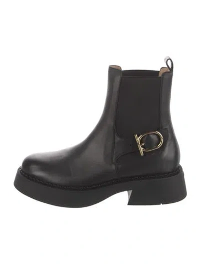 Pre-owned Ferragamo Leather Chelsea Boots In Black