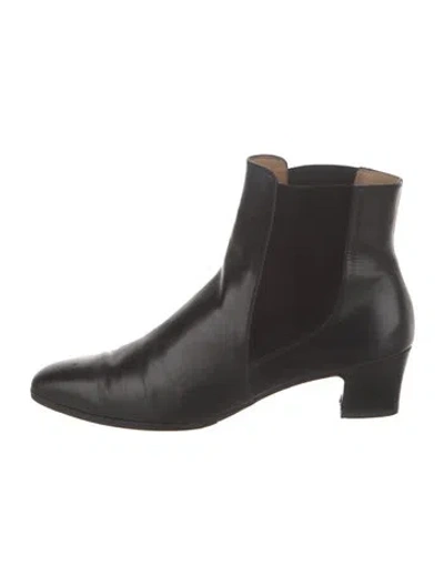 Pre-owned Ferragamo Leather Chelsea Boots In Black