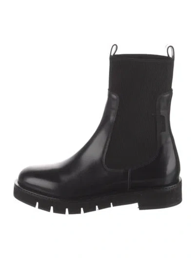 Pre-owned Ferragamo Leather Chelsea Boots W/ Tags In Black