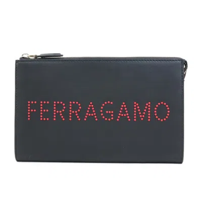 Pre-owned Ferragamo Leather Clutch Bag () In Black
