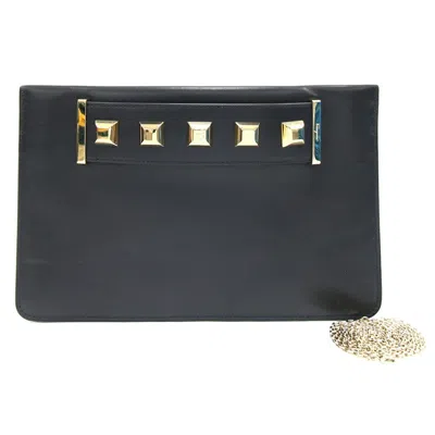 Pre-owned Ferragamo Leather Clutch Bag Shoulder Bag () In Black