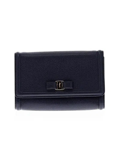Pre-owned Ferragamo Leather Clutch In Blue