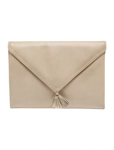 Pre-owned Ferragamo Leather Clutch In Neutral