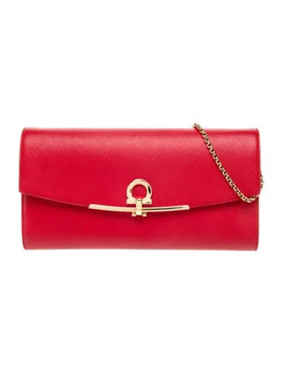 Pre-owned Ferragamo Leather Clutch In Red