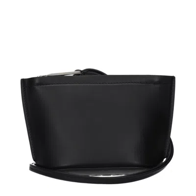 Ferragamo Leather Clutch Women's Bag In Black