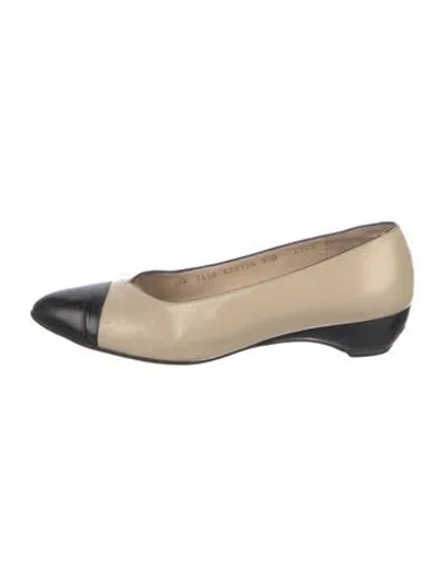 Pre-owned Ferragamo Leather Colorblock Pattern Flats In Neutral