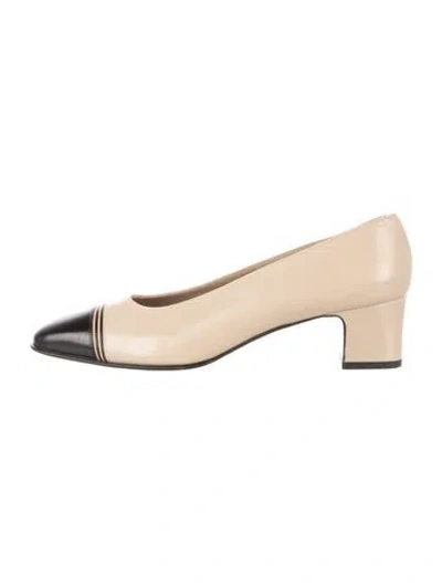Pre-owned Ferragamo Leather Colorblock Pattern Pumps In Neutral
