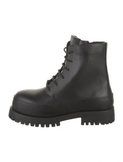 Pre-owned Ferragamo Leather Combat Boots In Black