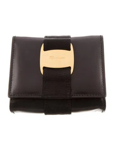 Pre-owned Ferragamo Leather Compact Wallet In Black
