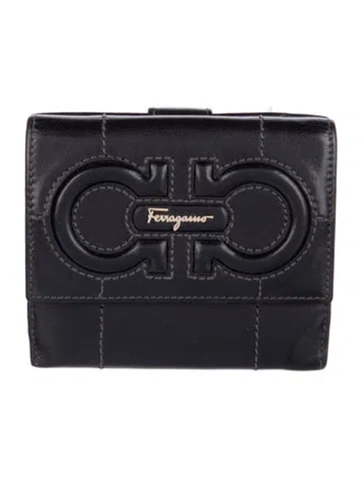 Pre-owned Ferragamo Leather Compact Wallet In Black