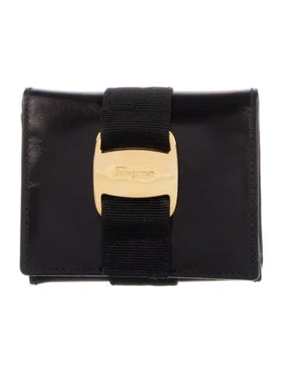 Pre-owned Ferragamo Leather Compact Wallet In Black