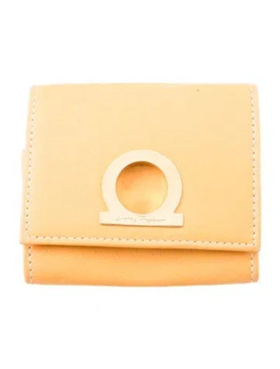 Pre-owned Ferragamo Leather Compact Wallet In Orange