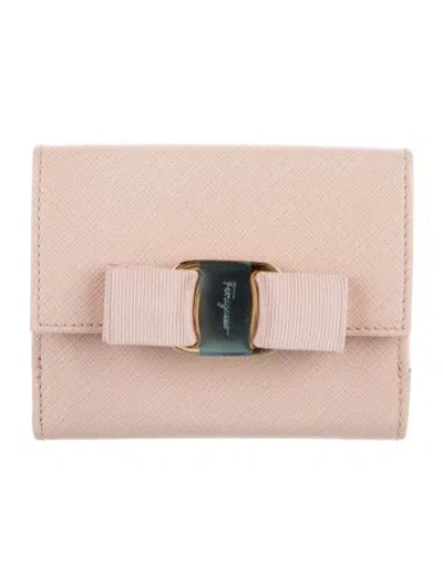 Pre-owned Ferragamo Leather Compact Wallet In Pink