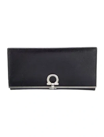 Pre-owned Ferragamo Leather Continental Wallet In Black