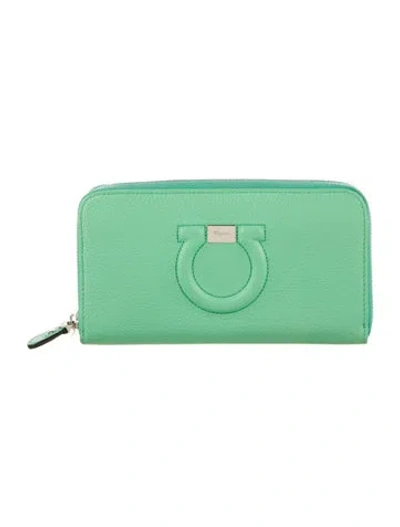 Pre-owned Ferragamo Leather Continental Wallet In Green