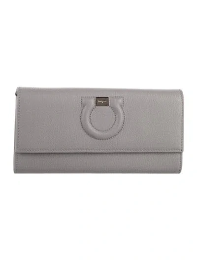 Pre-owned Ferragamo Leather Continental Wallet In Grey