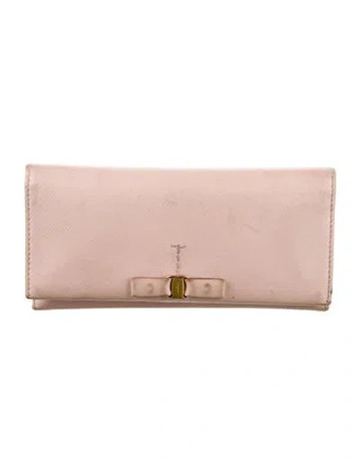 Pre-owned Ferragamo Leather Continental Wallet In Pink