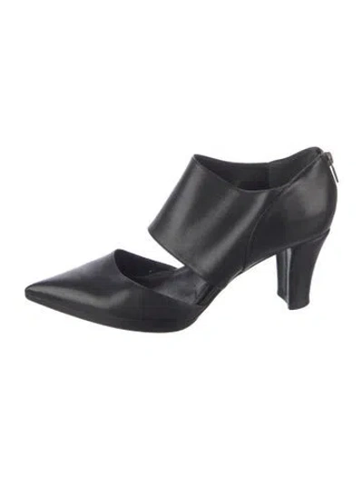 Pre-owned Ferragamo Leather Cutout Accent Mules In Black
