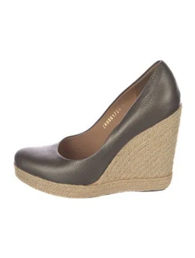 Pre-owned Ferragamo Leather Espadrilles In Grey/metallic