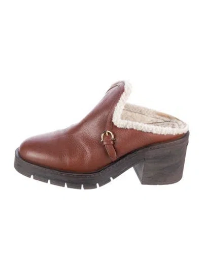 Pre-owned Ferragamo Leather Faux Fur Trim Mules In Brown