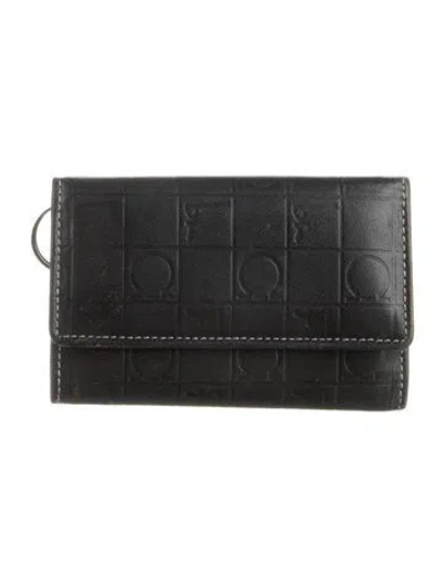 Pre-owned Ferragamo Leather Graphic Print Continental Wallet In Black