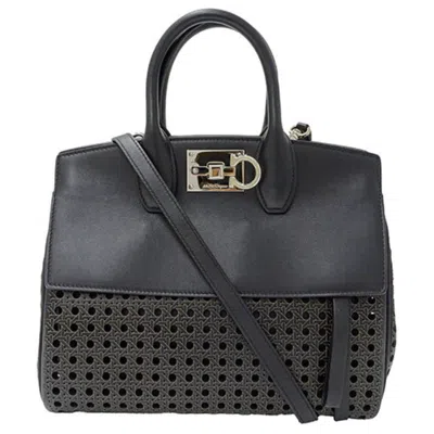 Pre-owned Ferragamo Leather Handbag Pouch Shoulder Bag () In Black