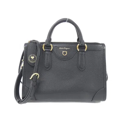 Pre-owned Ferragamo Leather Handbag Shoulder Bag () In Black