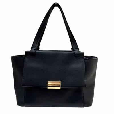Pre-owned Ferragamo Leather Handbag Shoulder Bag () In Black