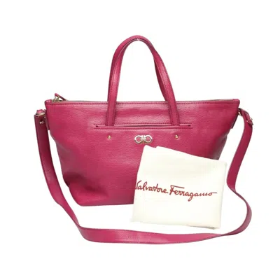 Pre-owned Ferragamo Leather Handbag Shoulder Bag () In Pink