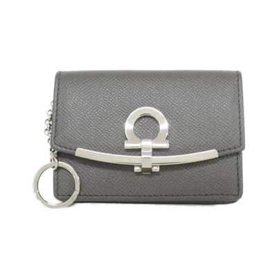 Pre-owned Ferragamo Leather Keycase () In Gray