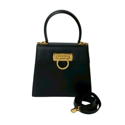 Pre-owned Ferragamo Leather Leather Handbag Shoulder Bag () In Black