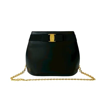 Pre-owned Ferragamo Leather Leather Shoulder Bag () In Black
