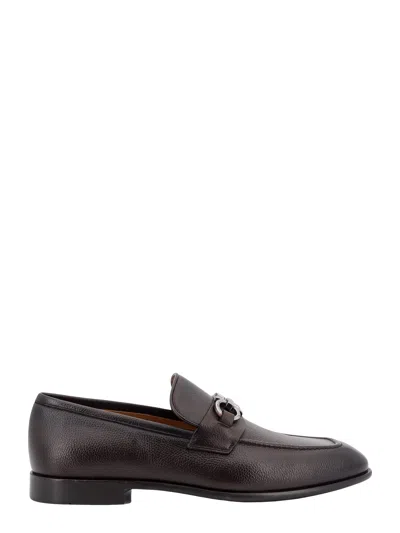Ferragamo Classic Gancini Hook Loafers For Men In Brown